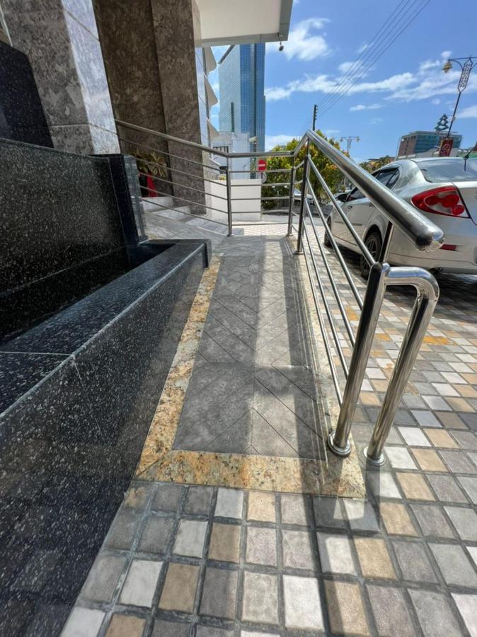 Nova Hotel Miri Zewnętrze zdjęcie
