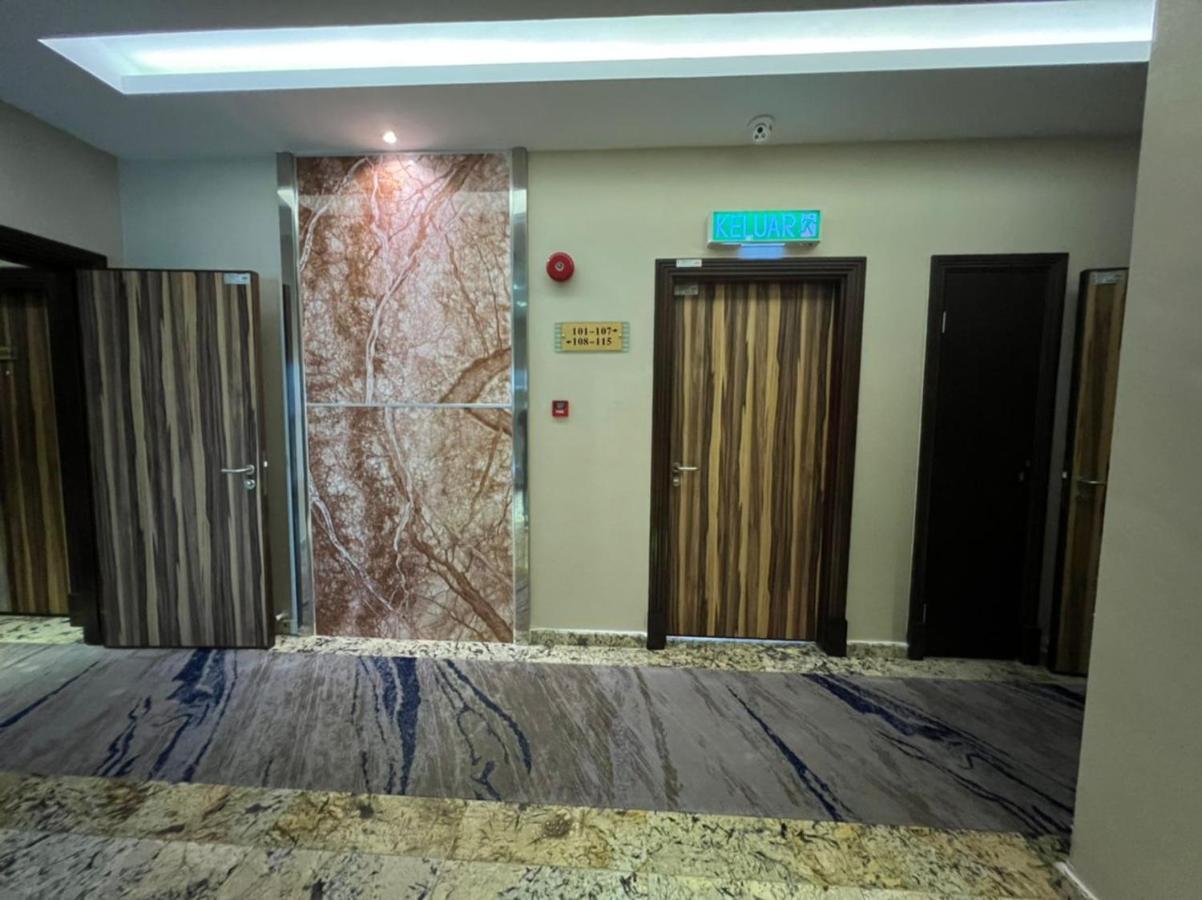 Nova Hotel Miri Zewnętrze zdjęcie