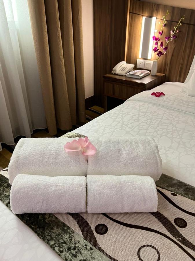 Nova Hotel Miri Zewnętrze zdjęcie
