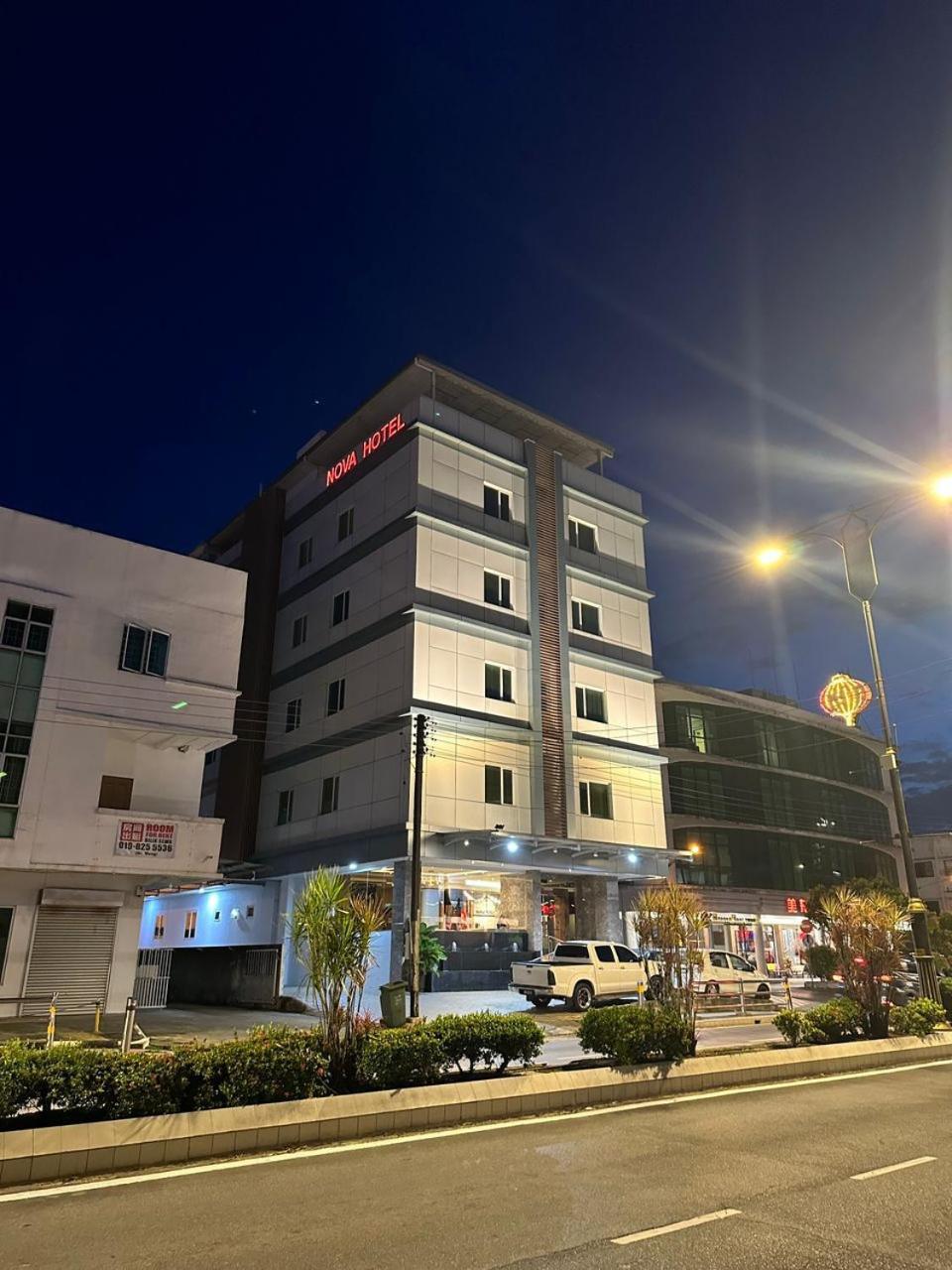 Nova Hotel Miri Zewnętrze zdjęcie